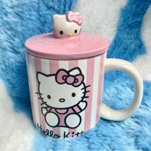 Hello Kitty Striped Mug with Lid